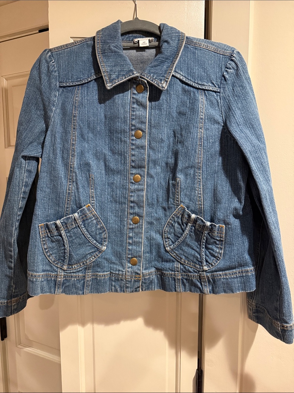 LOFT Medium Blue Denim Button-Front Jacket. SZ 14 Petite